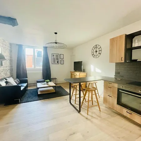 Style Loft Chic : T2 Avec Parentale -top Sejour Apartment Arras